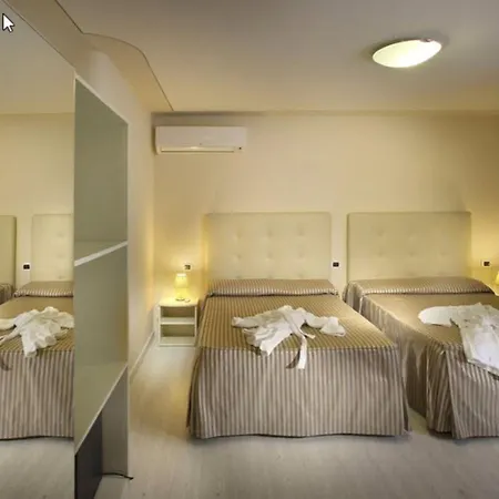 Ariston & Otel 4*