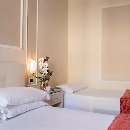 Hotell Ariston &